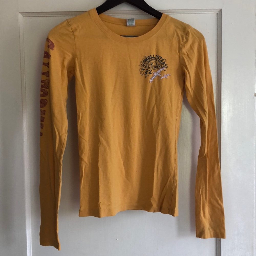 Women’s Vintage Hollister Size Small Long Sleeve